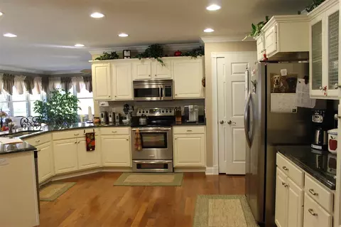 8714 W Bartell Dr, Mapleton, IL 61547 photo 8