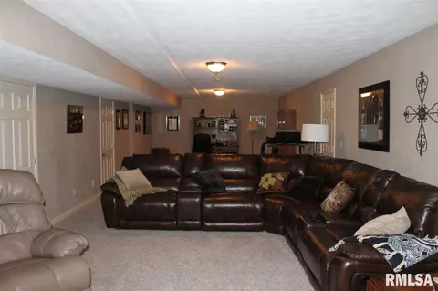 8714 W Bartell Dr, Mapleton, IL 61547 photo 28