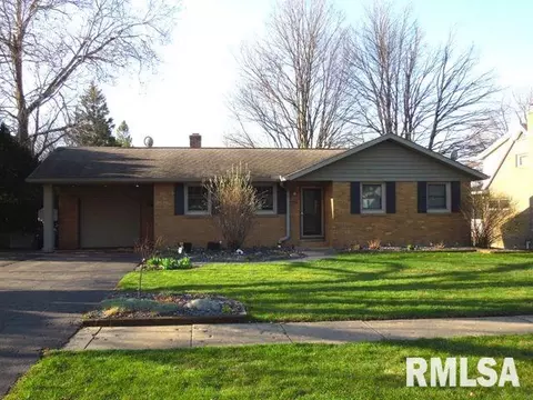 708 Eldridge, Washington, IL 61571 photo 1