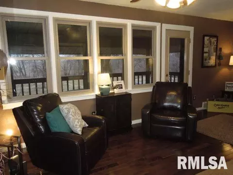 708 Eldridge, Washington, IL 61571 photo 9