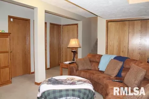 2100 Cody Dr, Eureka, IL 61530 photo 27