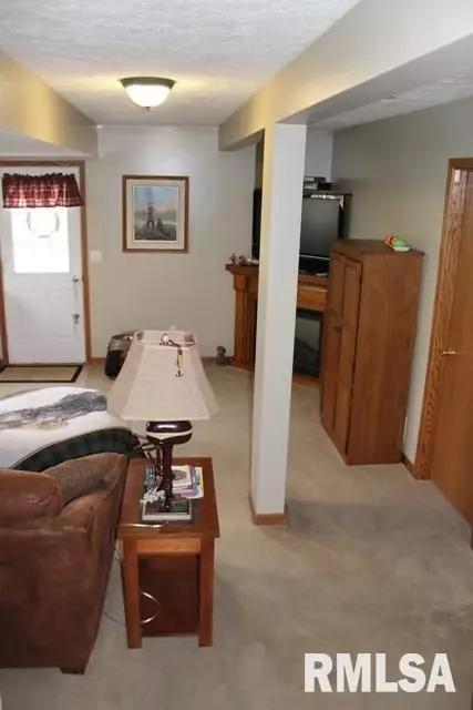 2100 Cody Dr, Eureka, IL 61530 photo 25
