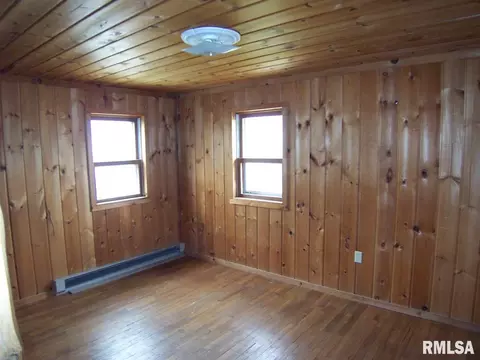 303 W Sunny Ln, Eureka, IL 61530 photo 7