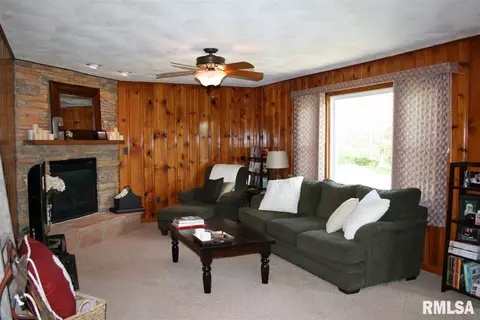 101 E Rio Dr, Washington, IL 61571 photo 7