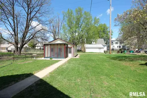 403 E Corrington Ave, Peoria, IL 61603 photo 26