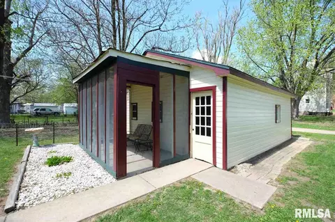 403 E Corrington Ave, Peoria, IL 61603 photo 27