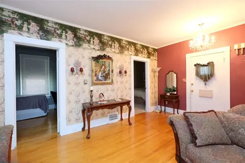403 E Corrington Ave, Peoria, IL 61603 photo 6