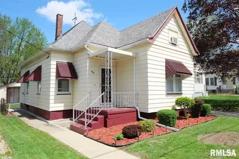 403 E Corrington Ave, Peoria, IL 61603 photo 1