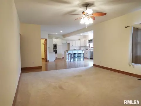 32 Greenleaf, Morton, IL 61550 photo 13