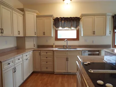 32 Greenleaf, Morton, IL 61550 photo 9