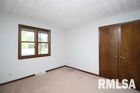 415 Bayside, Germantown Hills, IL 61548 photo 18