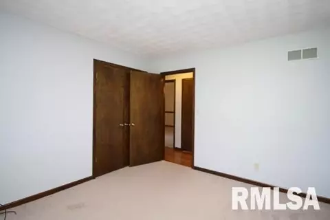 415 Bayside, Germantown Hills, IL 61548 photo 21
