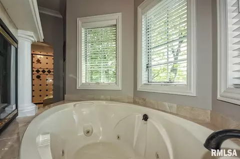 12909 N Georgetowne Rd, Dunlap, IL 61525 photo 17