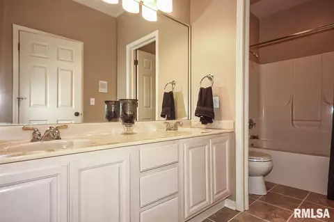 12909 N Georgetowne Rd, Dunlap, IL 61525 photo 21