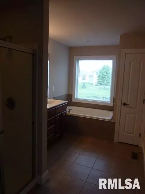 10702 N Trailside, Dunlap, IL 61525 photo 10