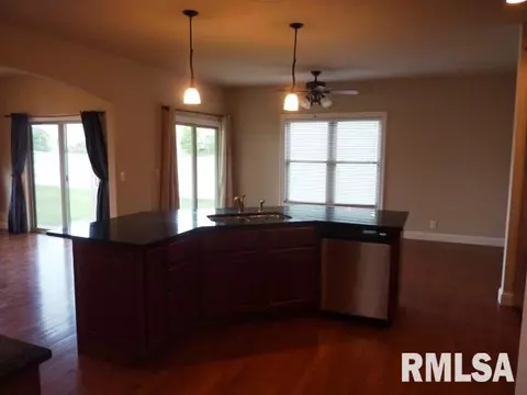 10702 N Trailside, Dunlap, IL 61525 photo 23