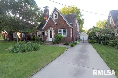 204 Embert Pl, Peoria, IL 61603 photo 33