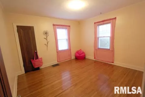 204 Embert Pl, Peoria, IL 61603 photo 20
