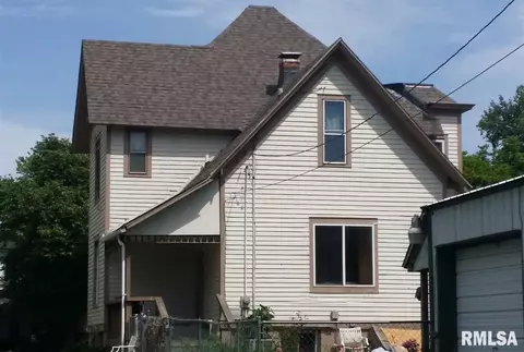 466 S Main, Canton, IL 61520 photo 3