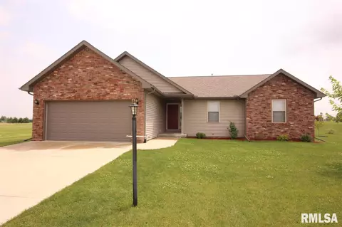 908 Crestview, Metamora, IL 61548 photo 1