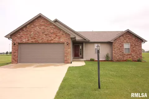 908 Crestview, Metamora, IL 61548 photo 2