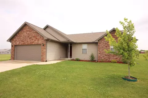 908 Crestview, Metamora, IL 61548 photo 3