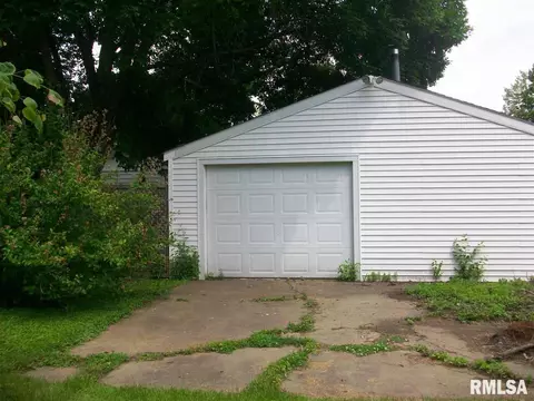 634 S 3rd, Canton, IL 61520 photo 27