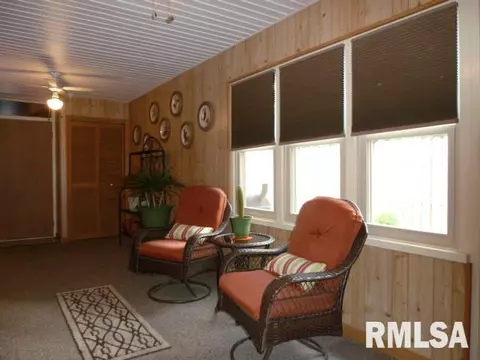 601 E Harrison St, Morton, IL 61550 photo 11