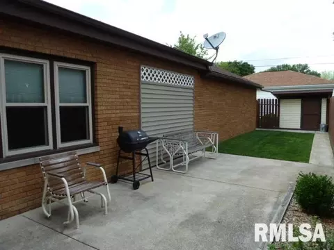 601 E Harrison St, Morton, IL 61550 photo 25