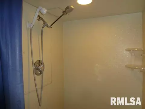 601 E Harrison St, Morton, IL 61550 photo 22