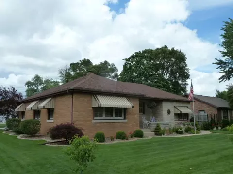 601 E Harrison St, Morton, IL 61550 photo 4