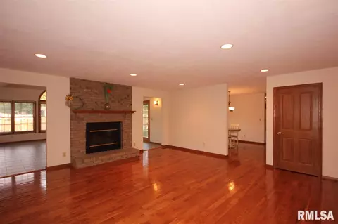 309 Arbor Vitae, Germantown Hills, IL 61548 photo 22