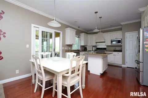 8023 W Thorngate Dr, Mapleton, IL 61547 photo 7