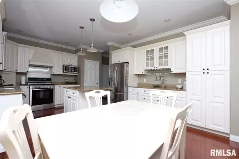 8023 W Thorngate Dr, Mapleton, IL 61547 photo 8