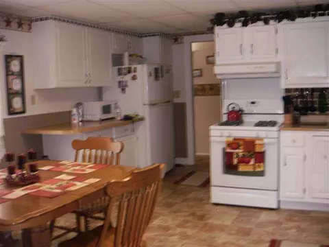 3516 E Parker Rd, Table Grove, IL 61482 photo 3