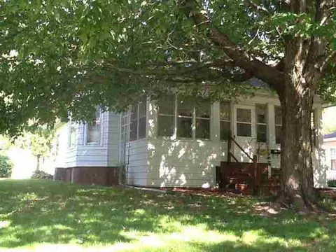 719 S Mcarthur, Macomb, IL 61455 photo 1