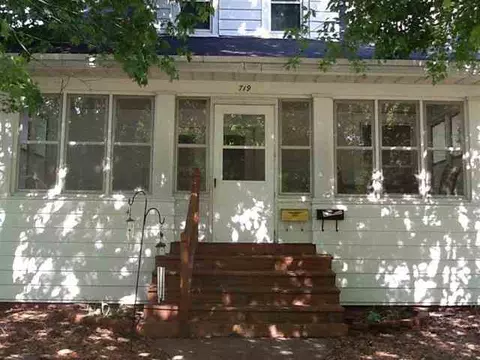 719 S Mcarthur, Macomb, IL 61455 photo 2