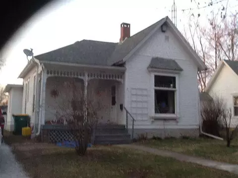 1116 E Carroll St, Macomb, IL 61455 photo 1