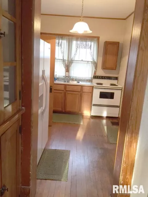 62 W Pne, Canton, IL 61520 photo 12
