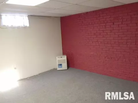62 W Pne, Canton, IL 61520 photo 24