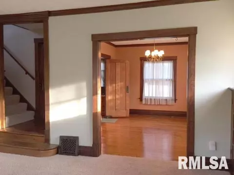62 W Pne, Canton, IL 61520 photo 6