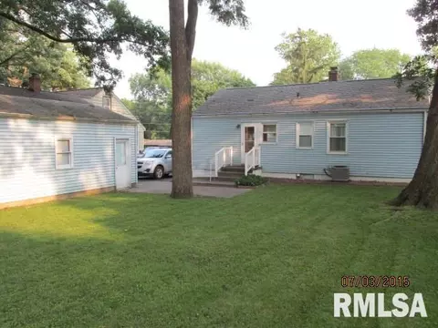 209 Gloria, Eureka, IL 61530 photo 12