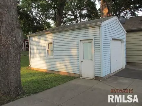 209 Gloria, Eureka, IL 61530 photo 9