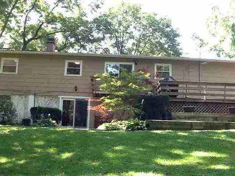 317 Jana Rd, Macomb, IL 61455 photo 3
