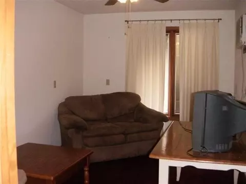 218 Pinecrest, Macomb, IL 61455 photo 6