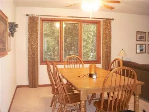 218 Pinecrest, Macomb, IL 61455 photo 3