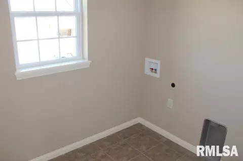 11216 N Greenview Ln, Dunlap, IL 61525 photo 29