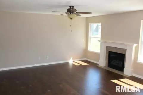 11216 N Greenview Ln, Dunlap, IL 61525 photo 7
