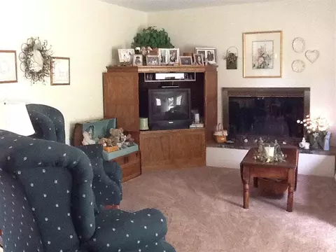 815 Jamie Ln, Macomb, IL 61455 photo 8
