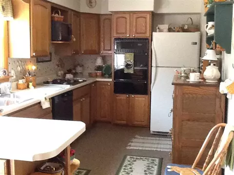 815 Jamie Ln, Macomb, IL 61455 photo 3